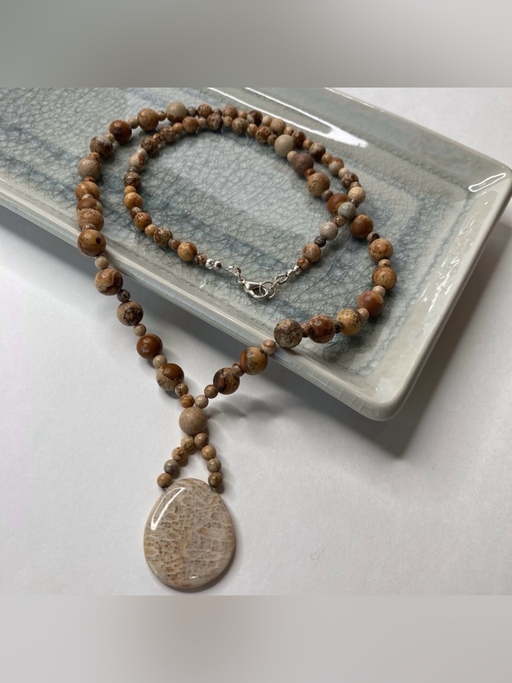 Hand Crafted Picture Jasper Beaded Necklace & Fossil Coral Pendant 25" 8mm NWT - Picture 4 of 5